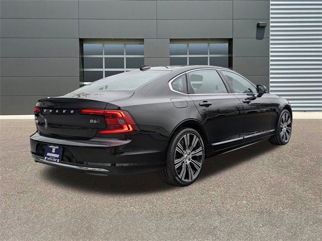 New 2025 Volvo S90 B6 Plus image 5