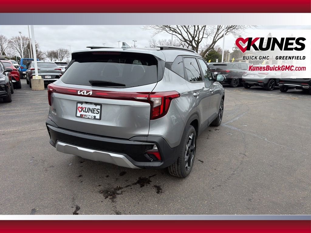 Used 2025 Kia Seltos S image 5