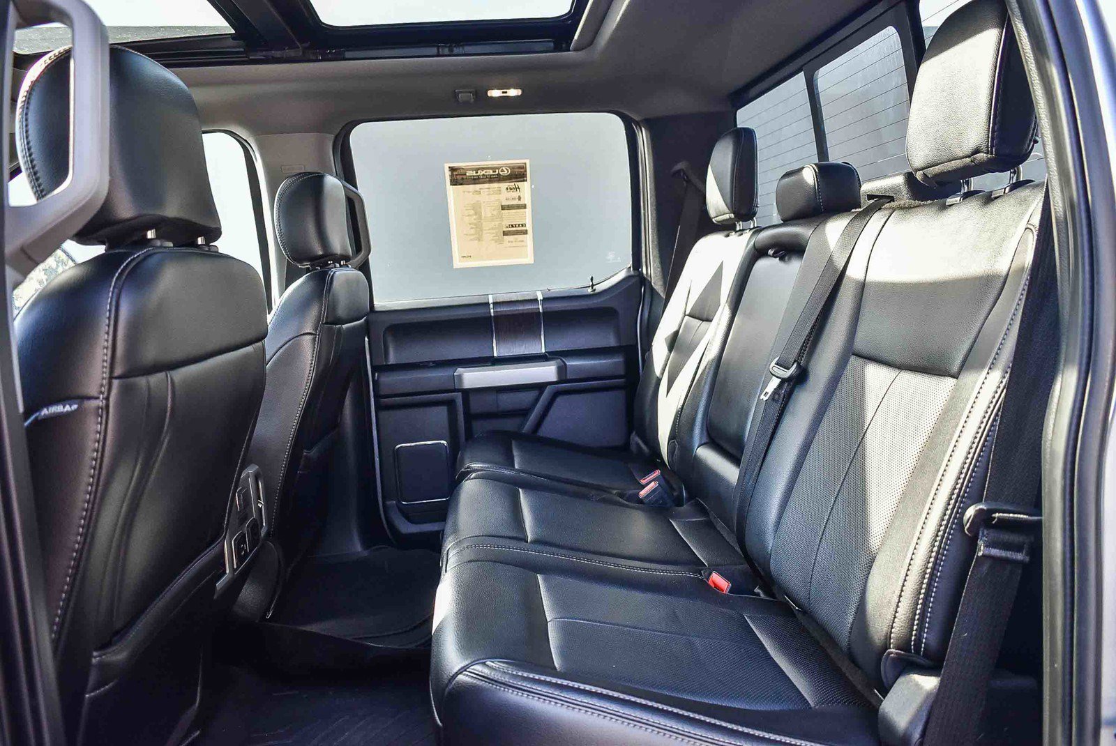 Used 2020 Ford F350 Lariat w/ Lariat Ultimate Package image 18