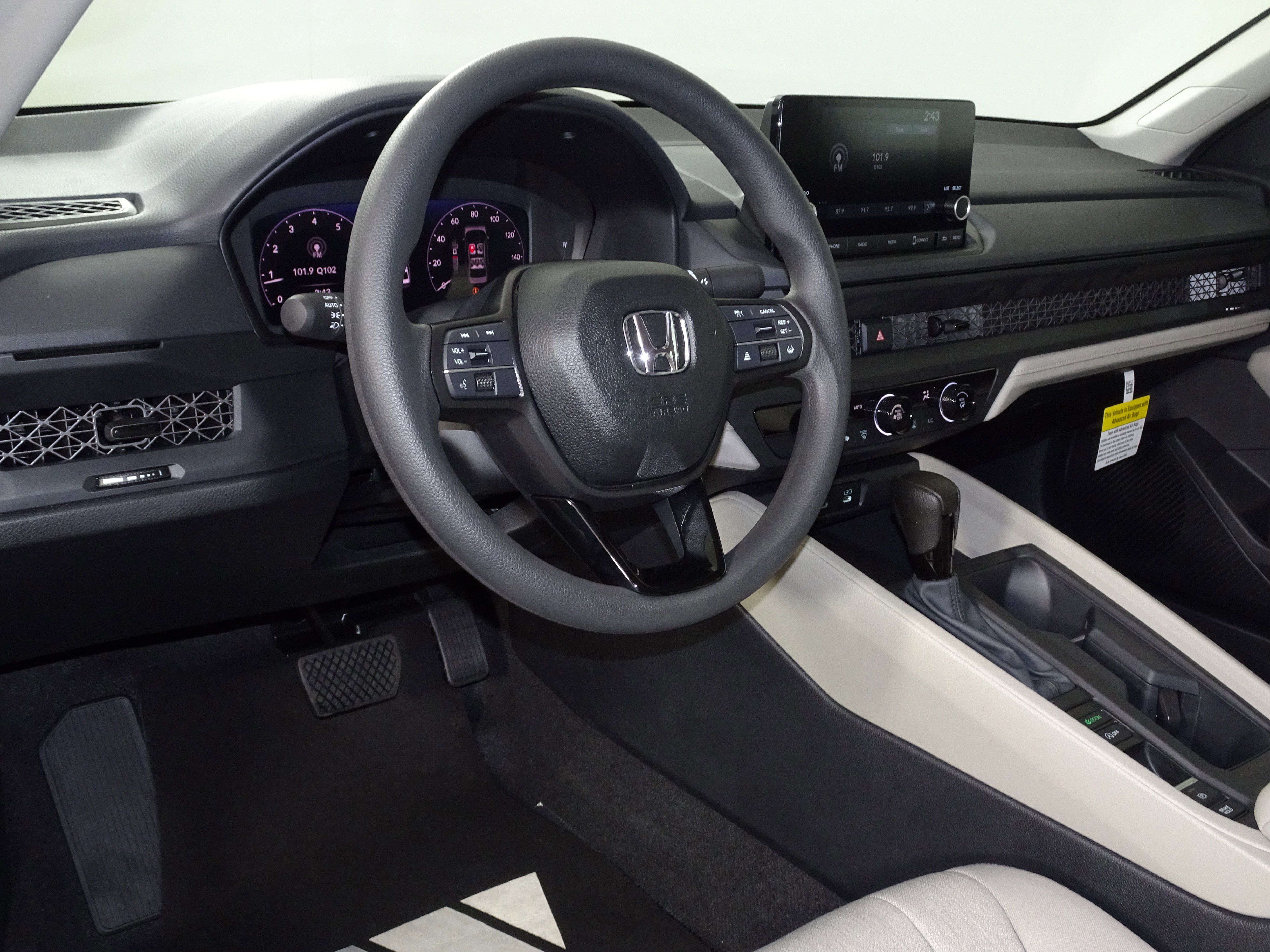 New 2025 Honda Accord LX image 19
