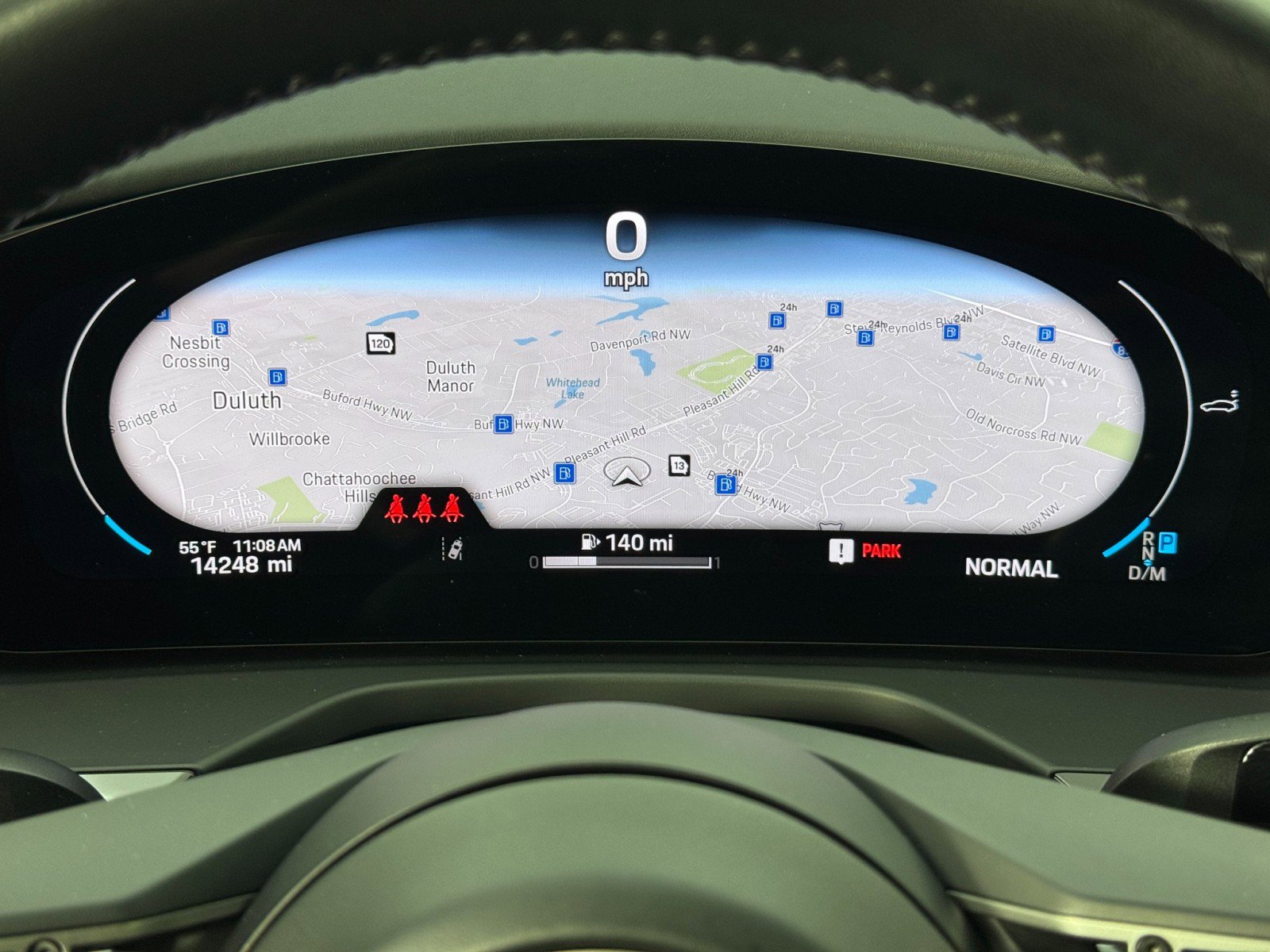 Used 2024 Porsche Panamera image 20