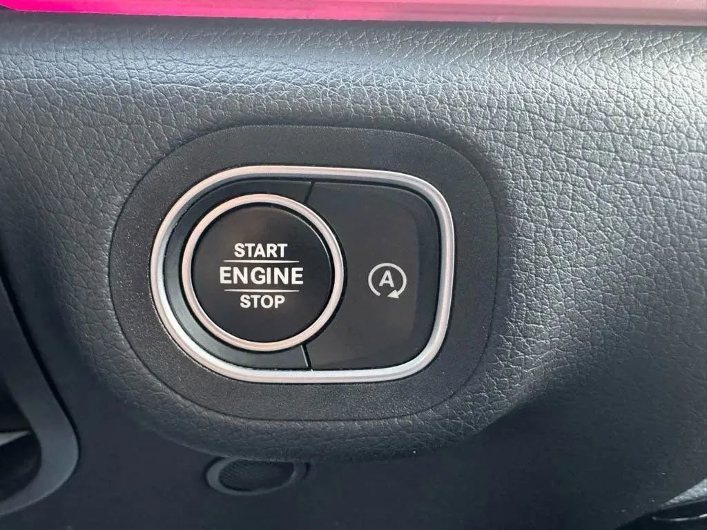 Used 2021 Mercedes-Benz GLE 350 4MATIC image 24