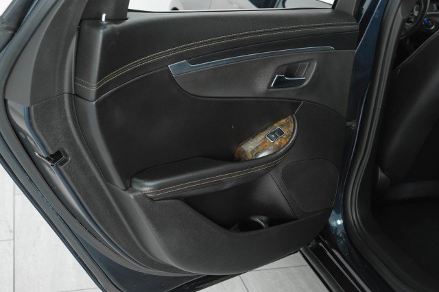 Used 2014 Chevrolet Impala LT w/ Convenience Package image 45