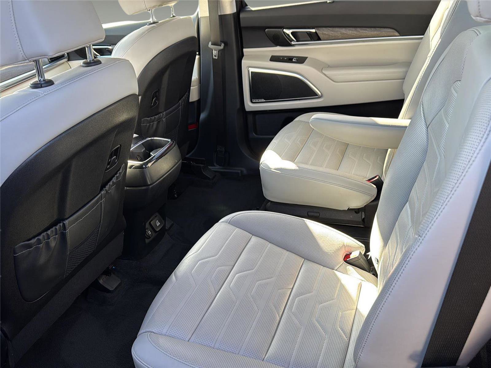 Used 2022 Kia Telluride SX AWD/4WD image 28