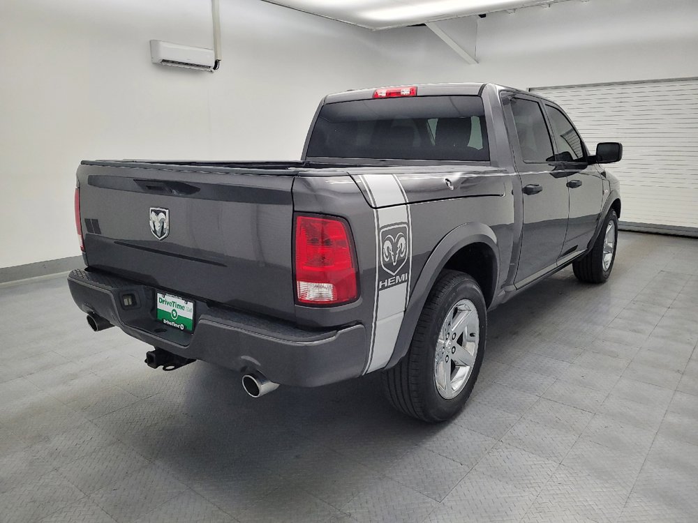 Used 2017 RAM 1500 Express RWD image 9
