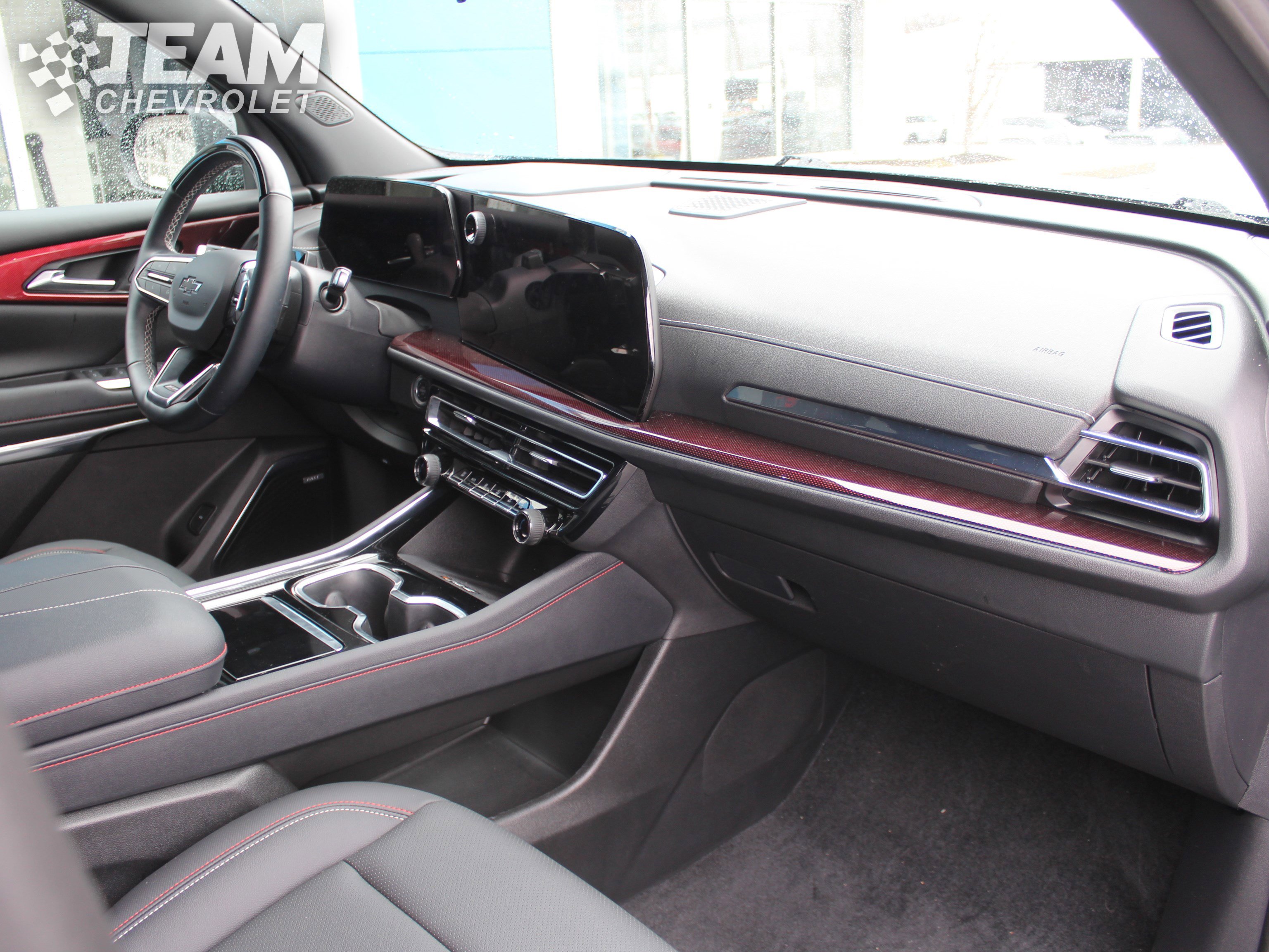 Used 2024 Chevrolet Traverse Z71 w/ Enhanced Driving Package image 28