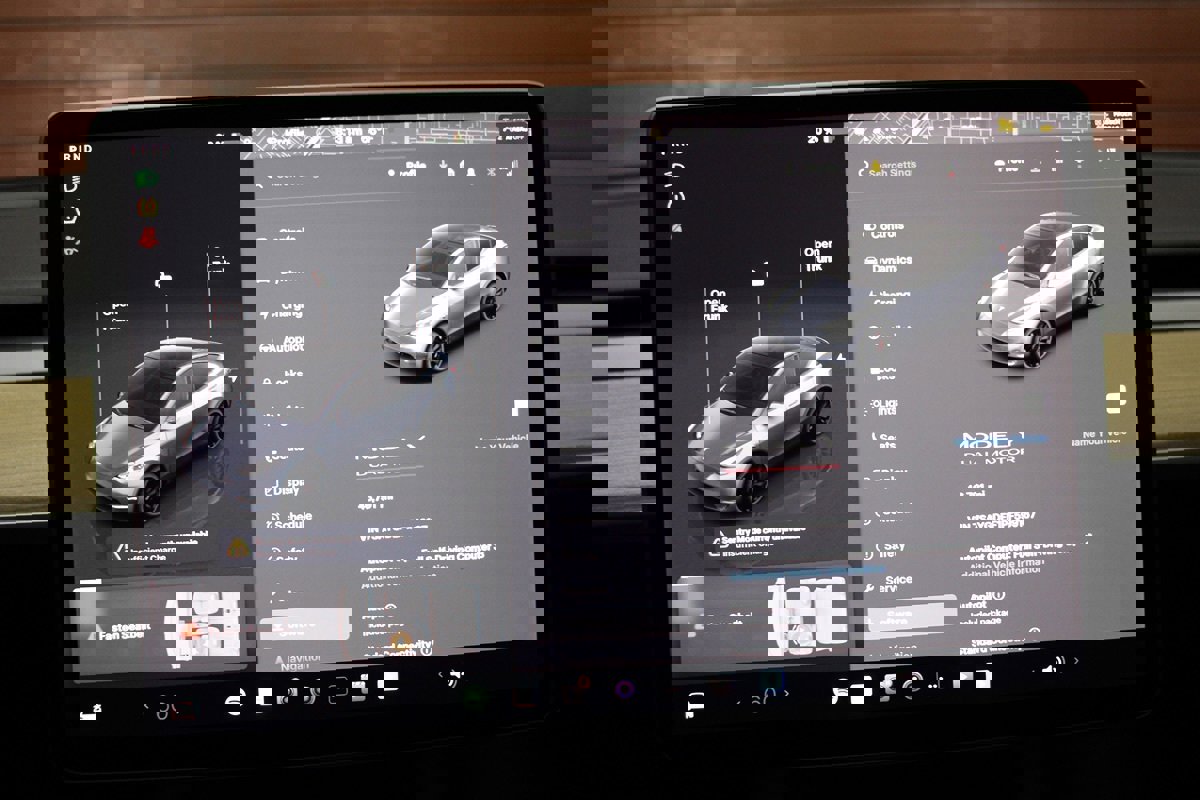 Used 2023 Tesla Model Y Performance image 19