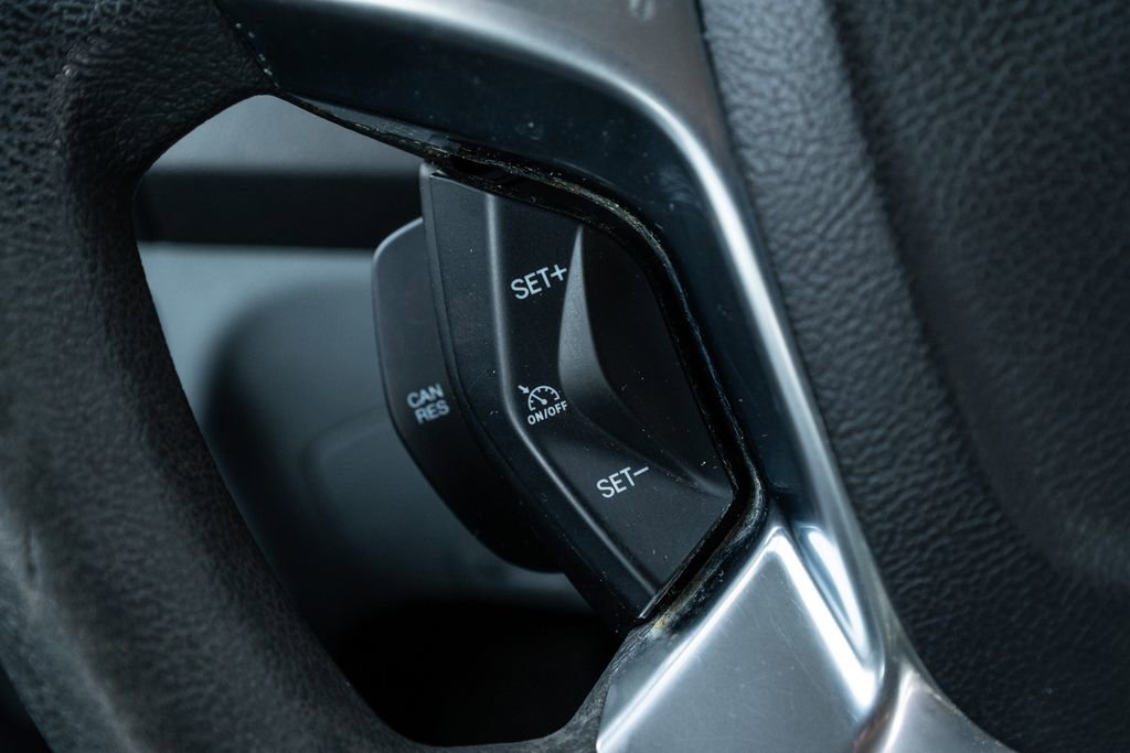 Used 2017 Ford Transit 350 XL image 18