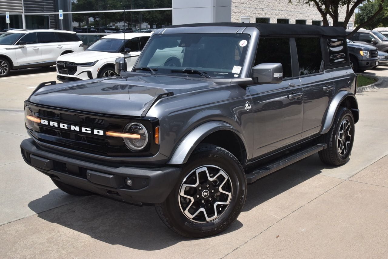 Used 2023 Ford Bronco Outer Banks AWD/4WD image 48