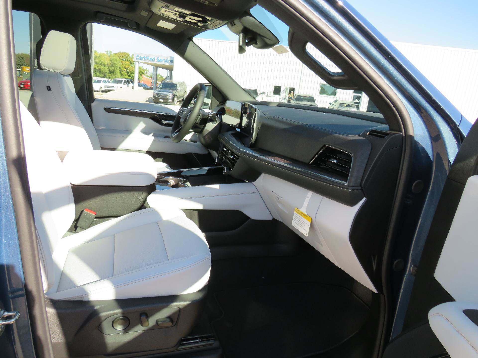 New 2026 Chevrolet Tahoe Premier w/ Sun And Tow Package image 8