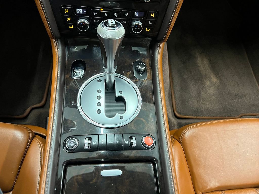 Used 2013 Bentley Flying Spur Flying Spur Speed image 21