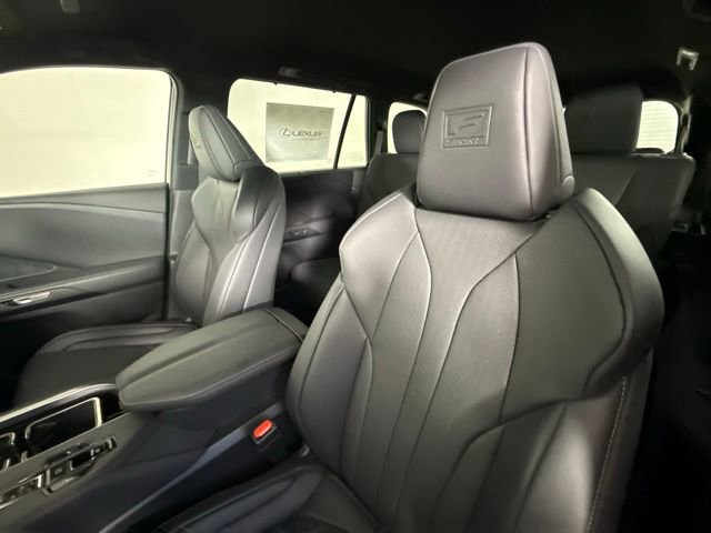 New 2026 Lexus TX 500h AWD image 5