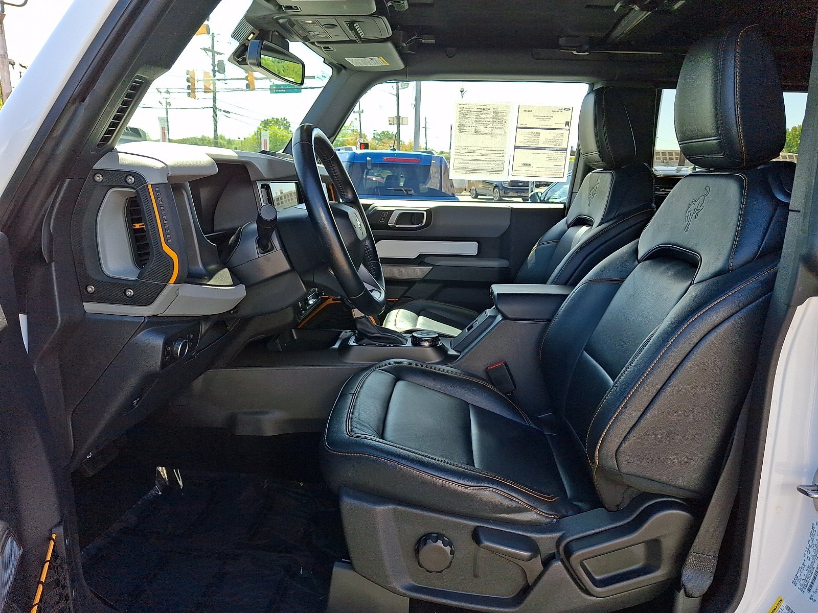 Certified 2022 Ford Bronco Badlands w/ Sasquatch Package AWD/4WD image 12