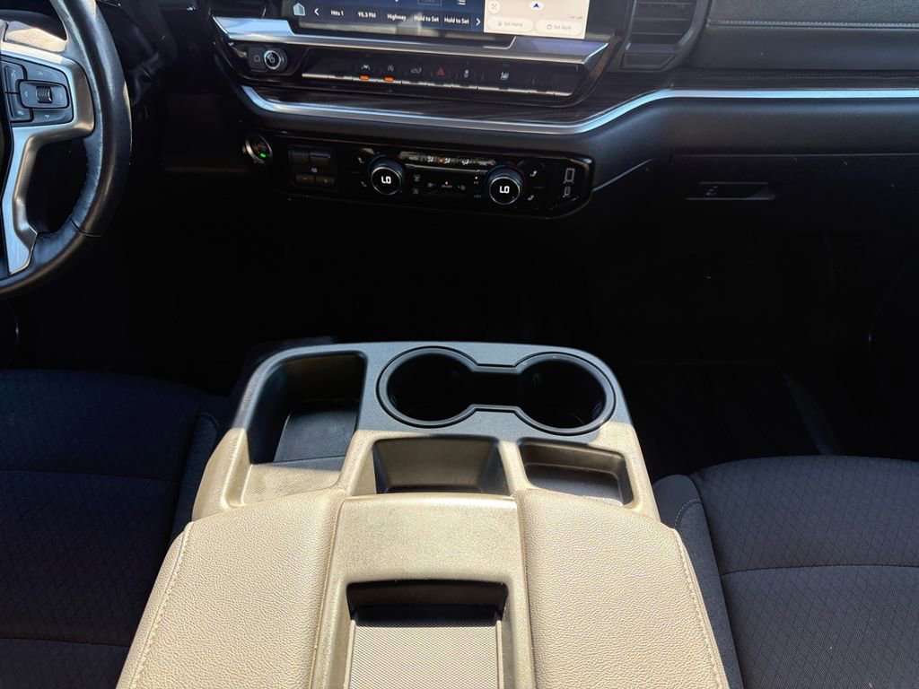 Used 2023 Chevrolet Silverado 1500 LT image 15