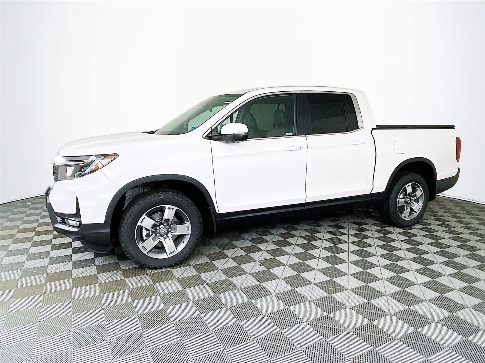 New 2026 Honda Ridgeline RTL image 3