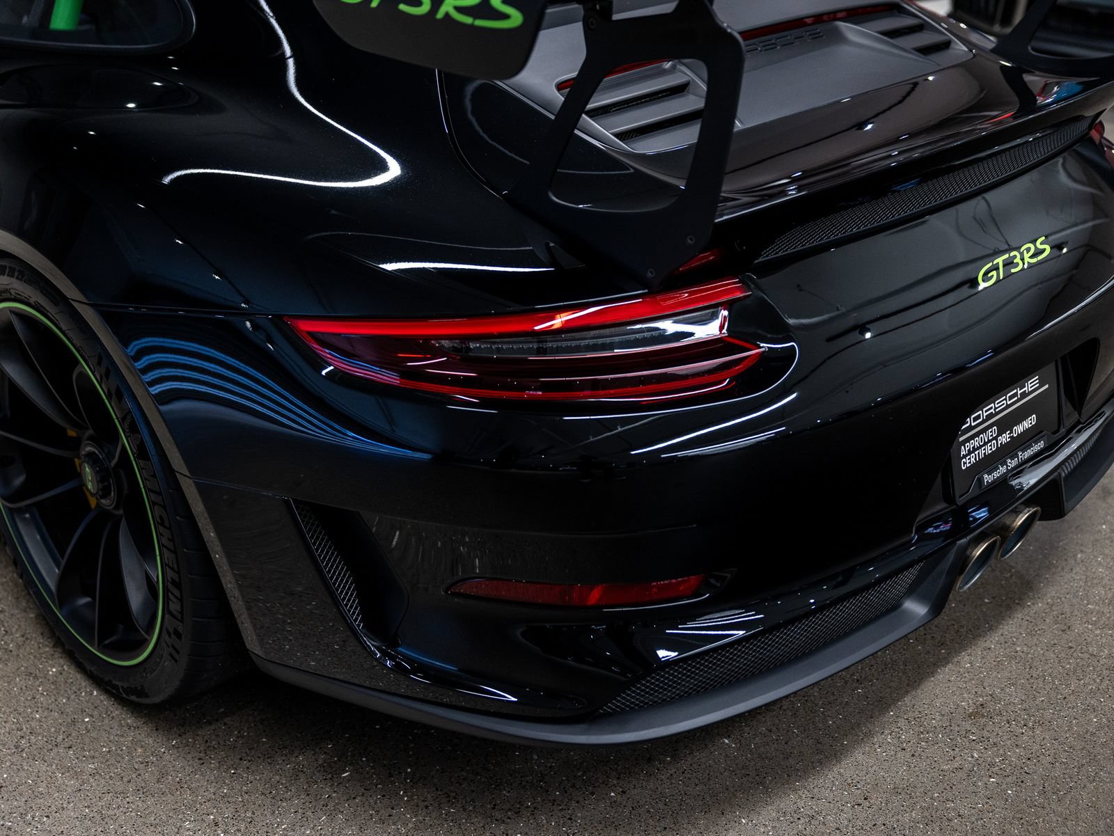 Certified 2019 Porsche 911 GT3 RS RWD image 23