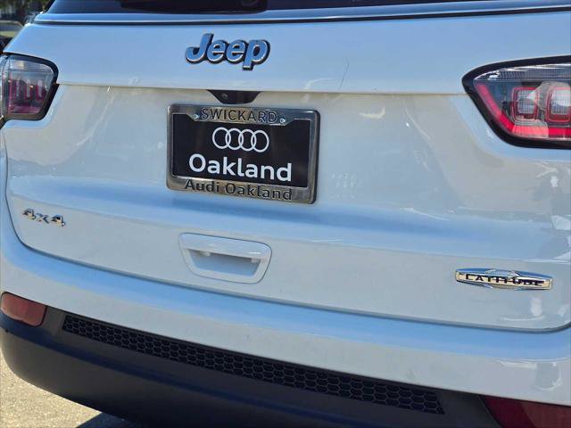 Used 2024 Jeep Compass Latitude AWD/4WD image 13