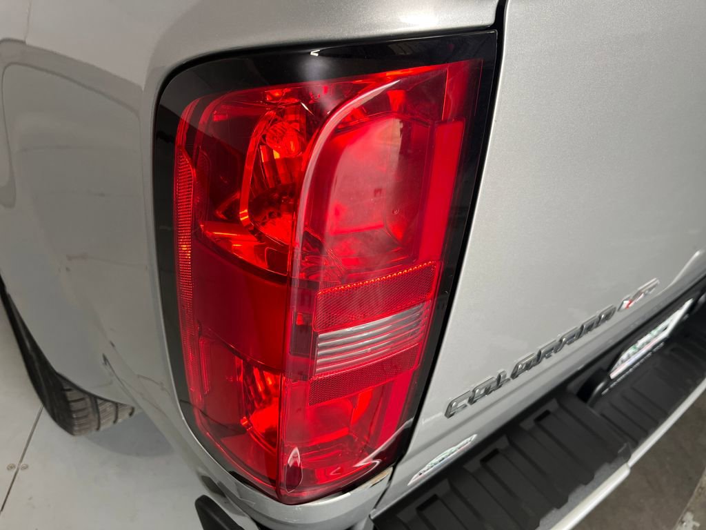 Used 2018 Chevrolet Colorado Z71 AWD/4WD image 46
