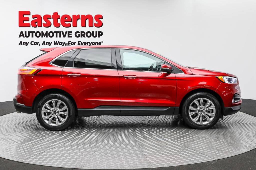 Used 2024 Ford Edge Titanium image 4