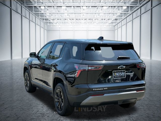 Used 2026 Chevrolet Equinox LT w/ Convenience Package II AWD/4WD image 4