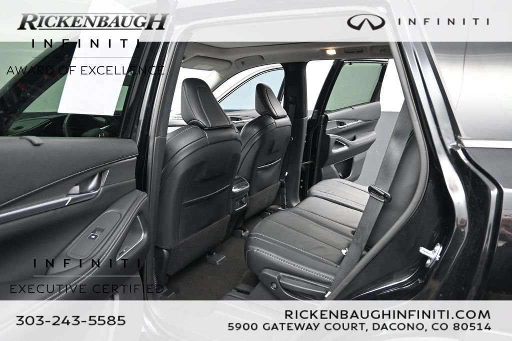 Certified 2023 INFINITI QX60 Luxe w/ Vision Package AWD/4WD image 12