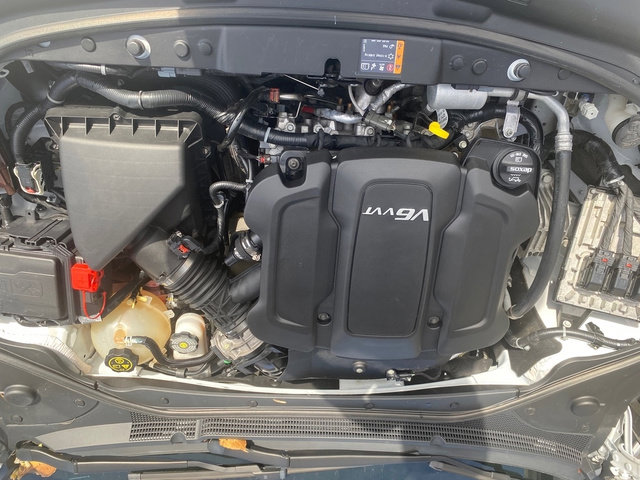 Used 2017 Buick LaCrosse Preferred image 18