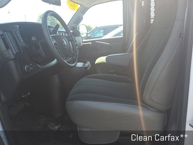 Used 2025 GMC Savana 2500 w/ Driver Convenience Package RWD image 9