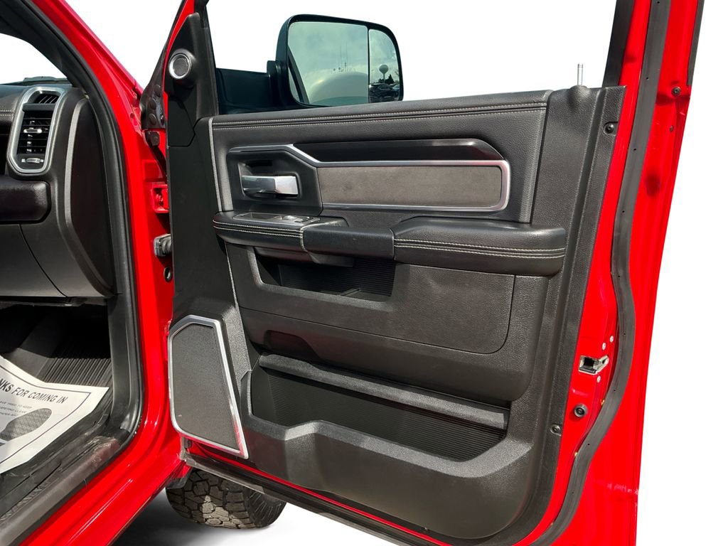 Used 2022 RAM 2500 Laramie AWD/4WD image 16