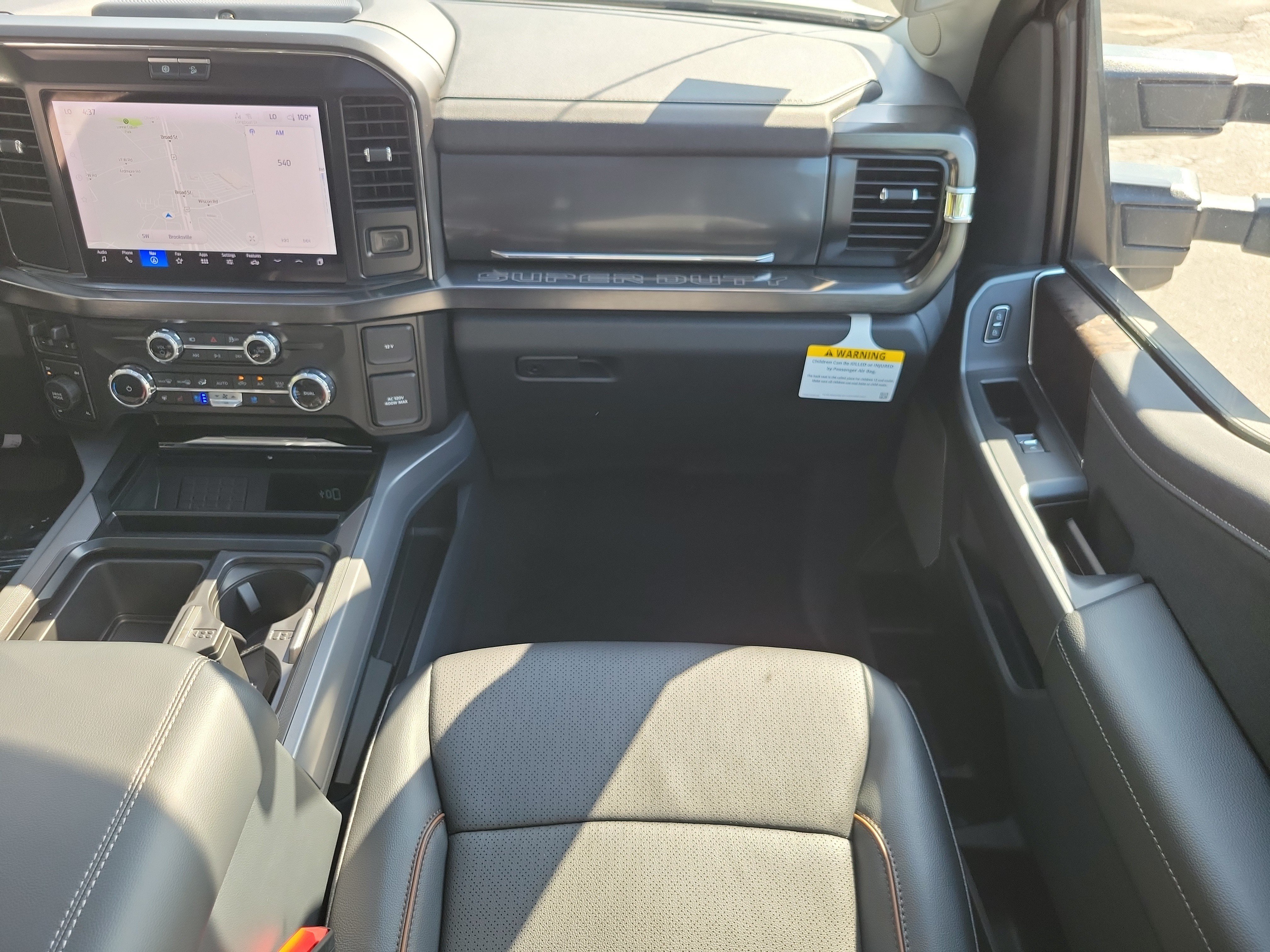 New 2026 Ford F350 Lariat w/ Black Appearance Package AWD/4WD image 16