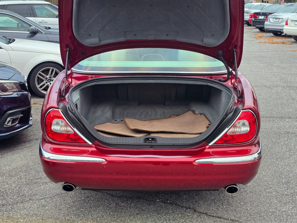 Used 2004 Jaguar XJ8 RWD image 24