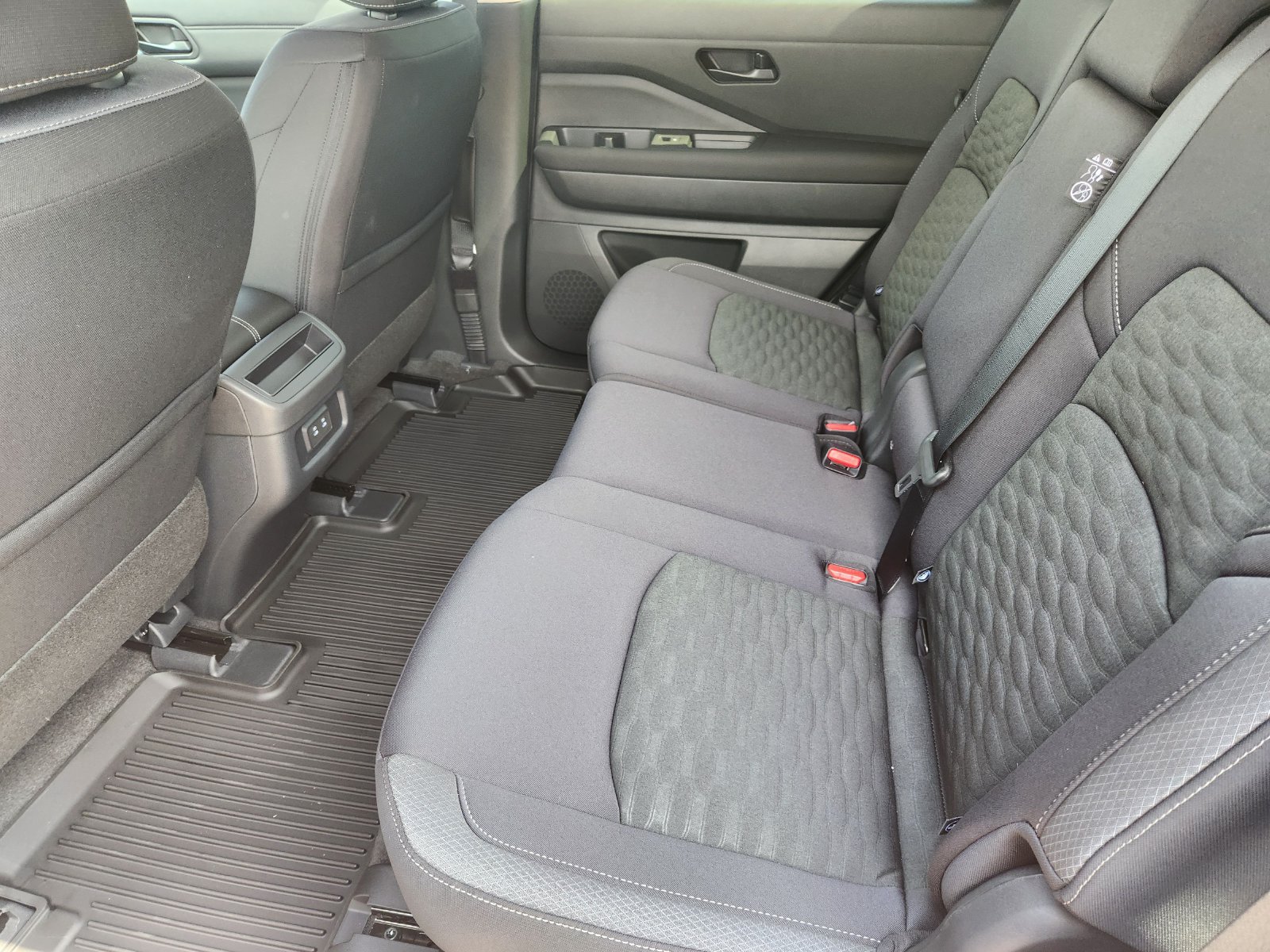 New 2026 Nissan Pathfinder SV AWD/4WD image 24