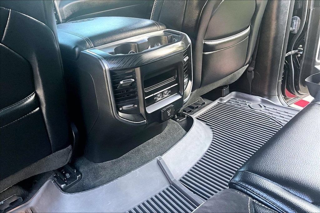 Used 2023 RAM 1500 Laramie RWD image 31