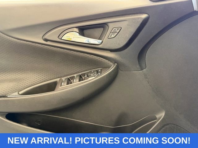 Used 2018 Chevrolet Malibu LT w/ Redline Edition FWD image 24