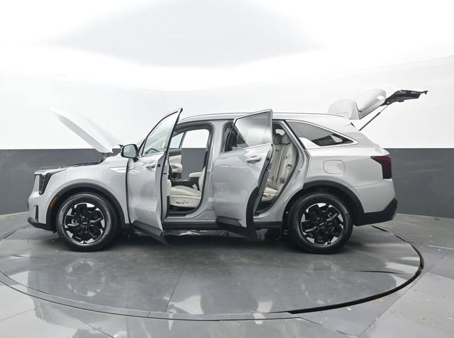 Used 2025 Kia Sorento S w/ Panoramic Sunroof Package FWD image 33