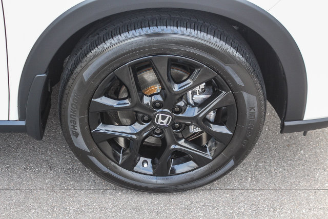 Used 2024 Honda HR-V Sport image 12