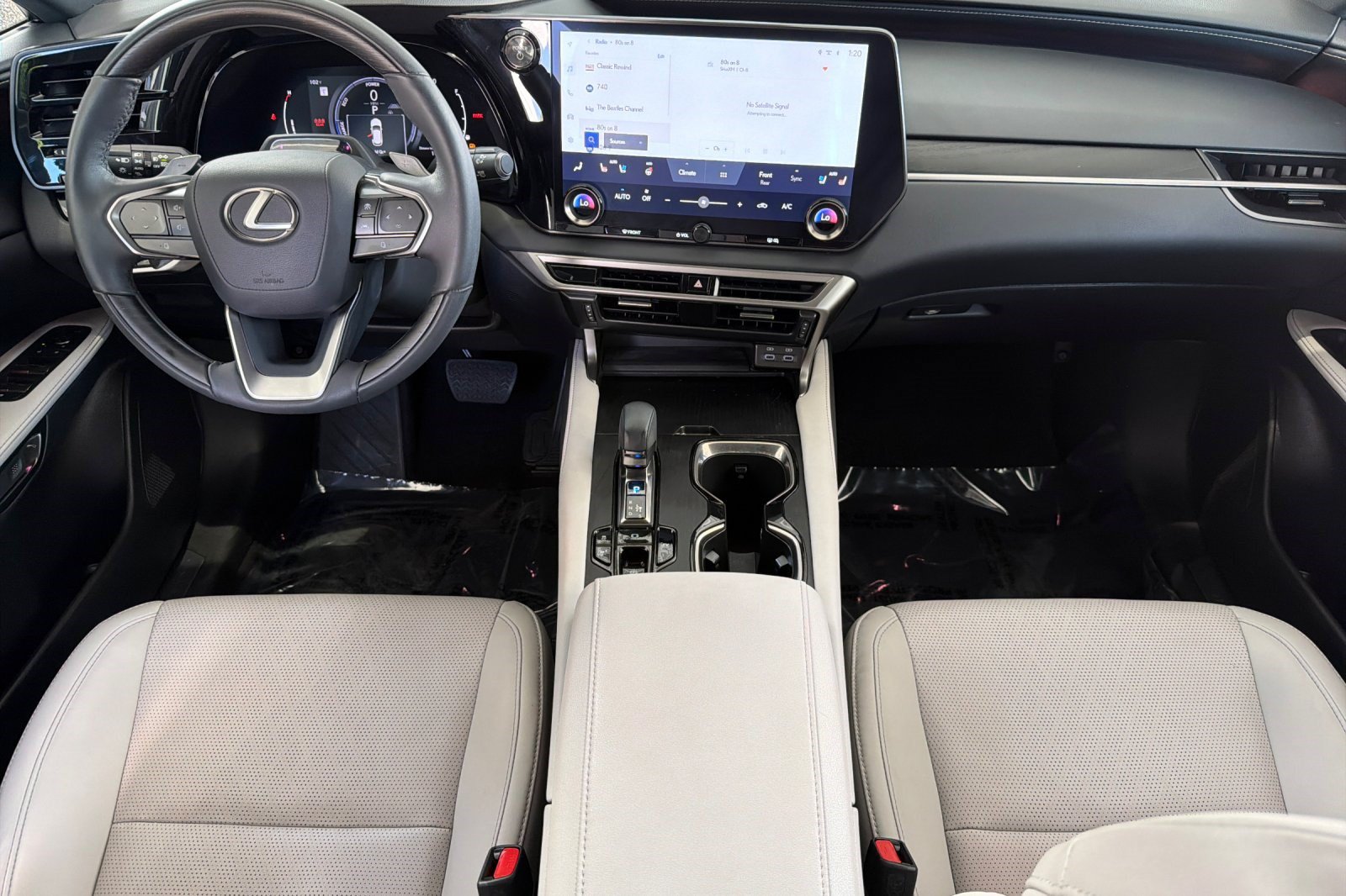 Used 2023 Lexus RX 350 w/ Cold Area Package AWD/4WD image 17
