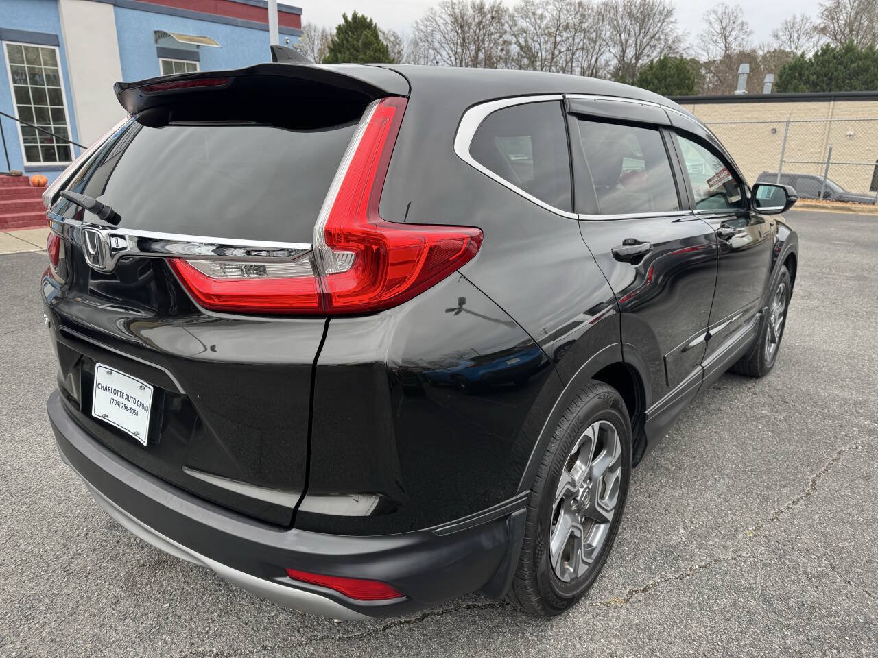 Used 2017 Honda CR-V EX image 6