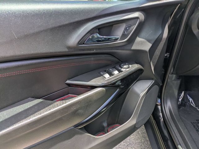 Certified 2024 Chevrolet Trax RS w/ Sunroof Package FWD image 13