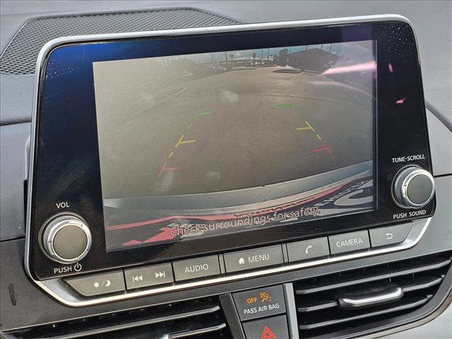 Used 2024 Nissan Altima 2.5 SV FWD image 13