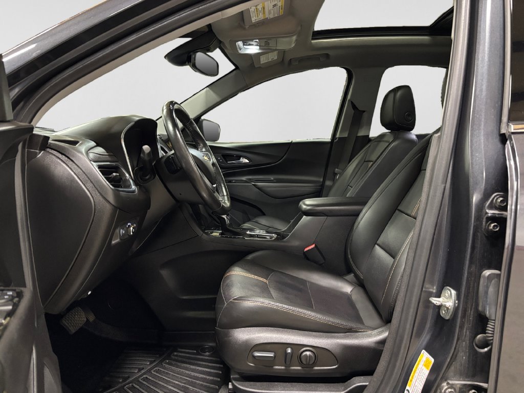 Used 2022 Chevrolet Equinox Premier AWD/4WD image 10