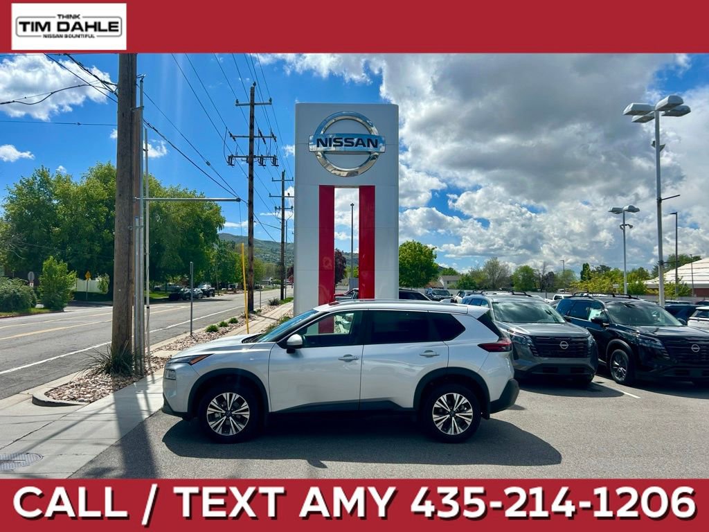 Used 2023 Nissan Rogue SV w/ SV Premium B Package AWD/4WD image 1