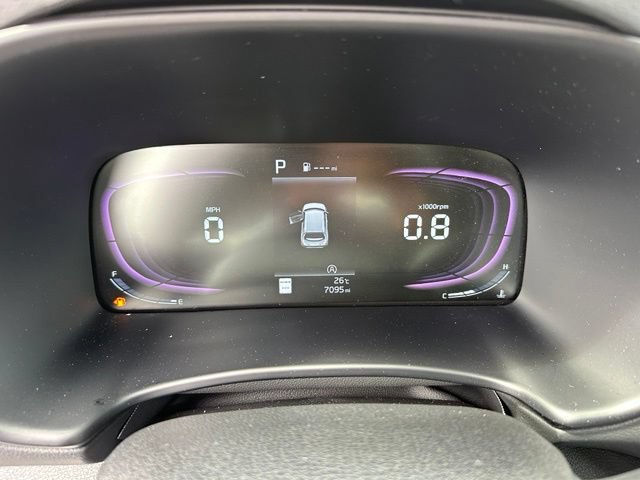 Used 2025 Kia Soul LX w/ LX Technology Package FWD image 24