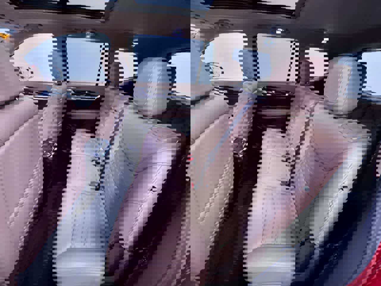 Used 2024 Cadillac XT6 Sport w/ Platinum Package image 36