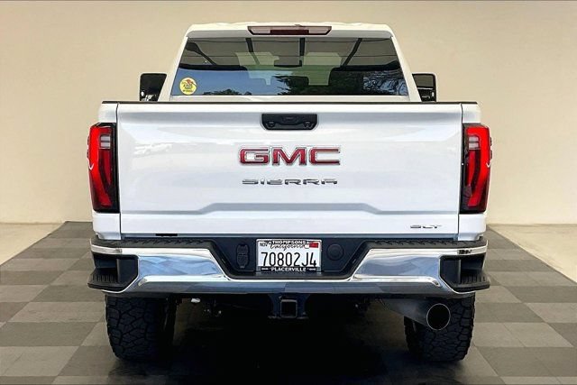 Used 2026 GMC Sierra 2500 SLT AWD/4WD image 3
