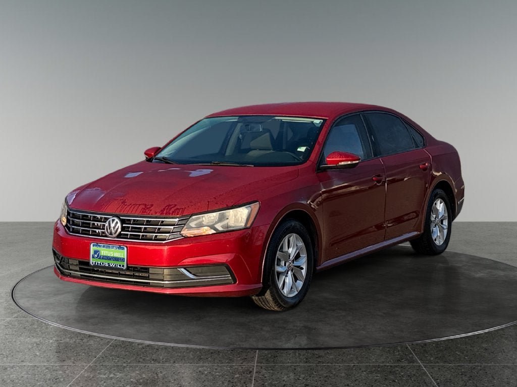 Used 2018 Volkswagen Passat 2.0T S w/ Driver Assistance Package FWD image 4