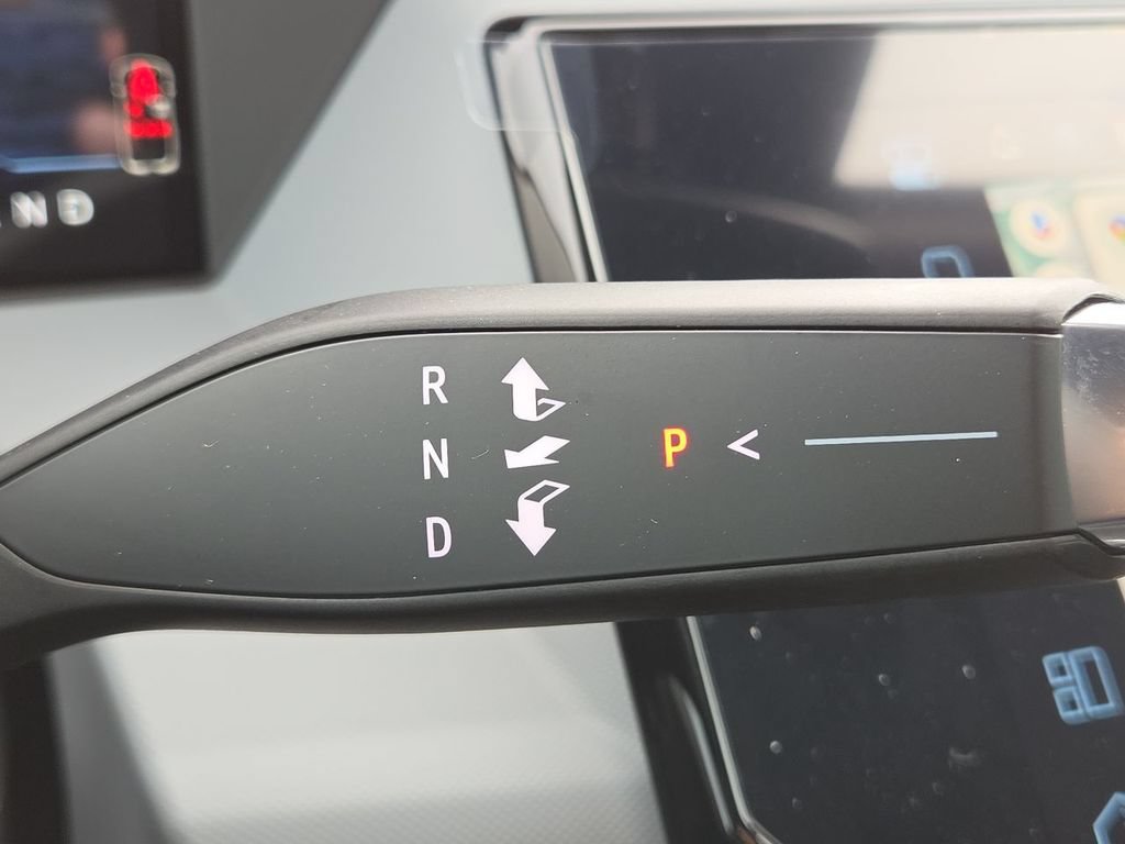 New 2027 Chevrolet Bolt LT w/ Comfort Package FWD image 8
