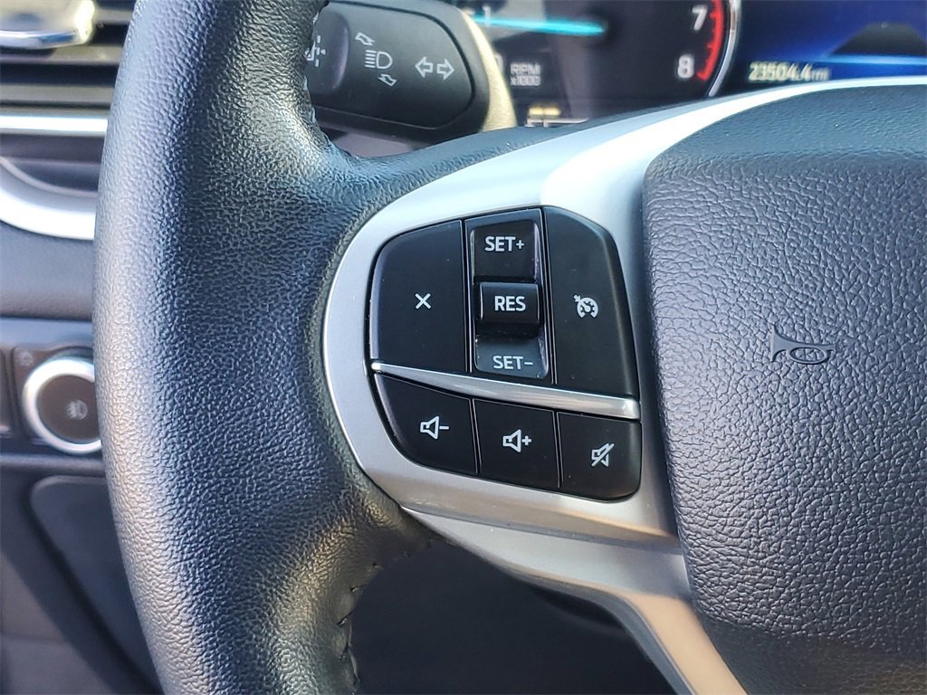 Used 2023 Ford Explorer XLT w/ Equipment Group 202A image 12