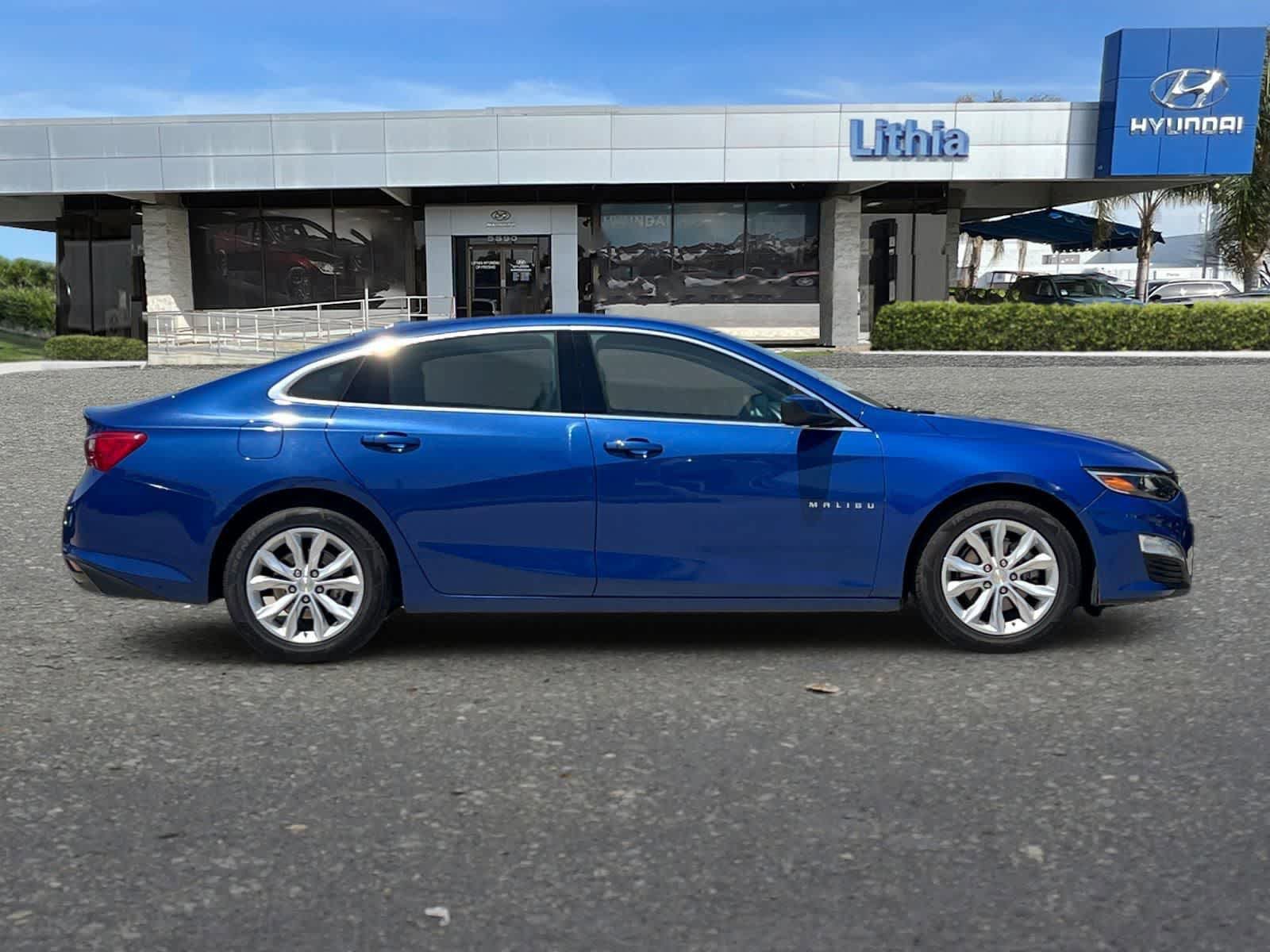 Used 2023 Chevrolet Malibu LT FWD image 9