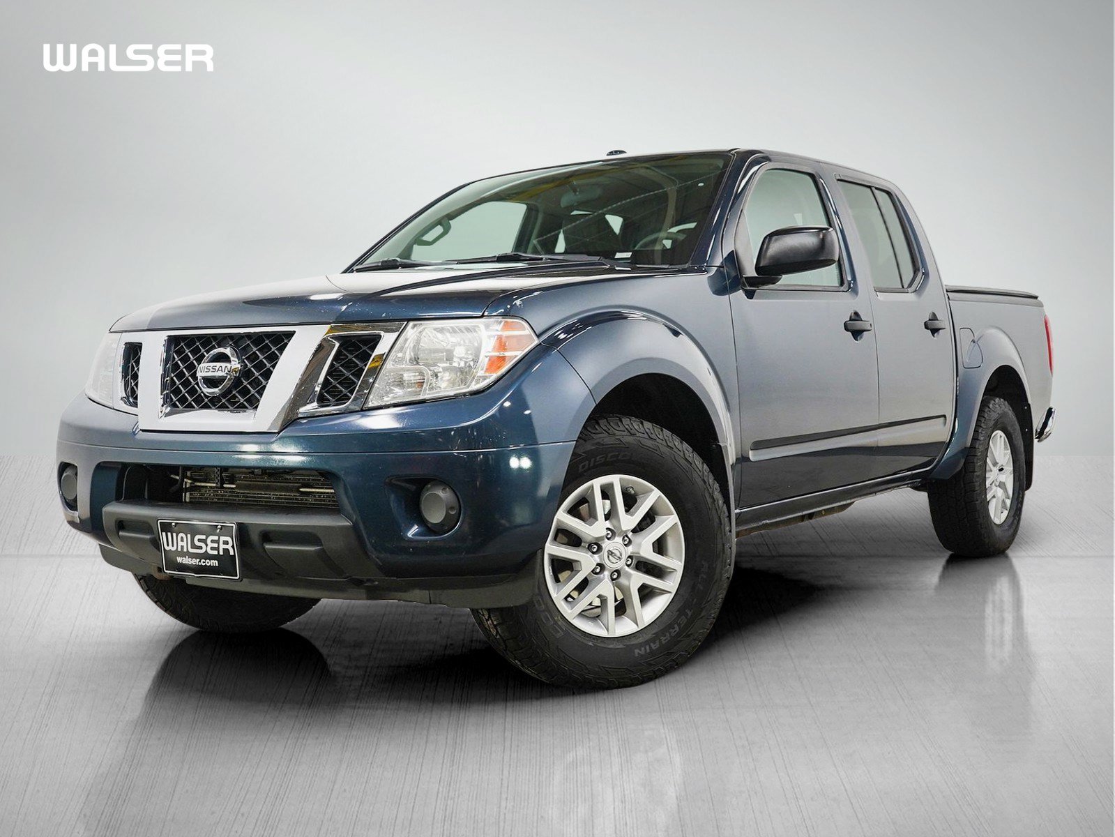 Used 2016 Nissan Frontier SV AWD/4WD image 1