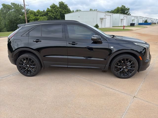 Used 2023 Cadillac XT4 Sport FWD image 5